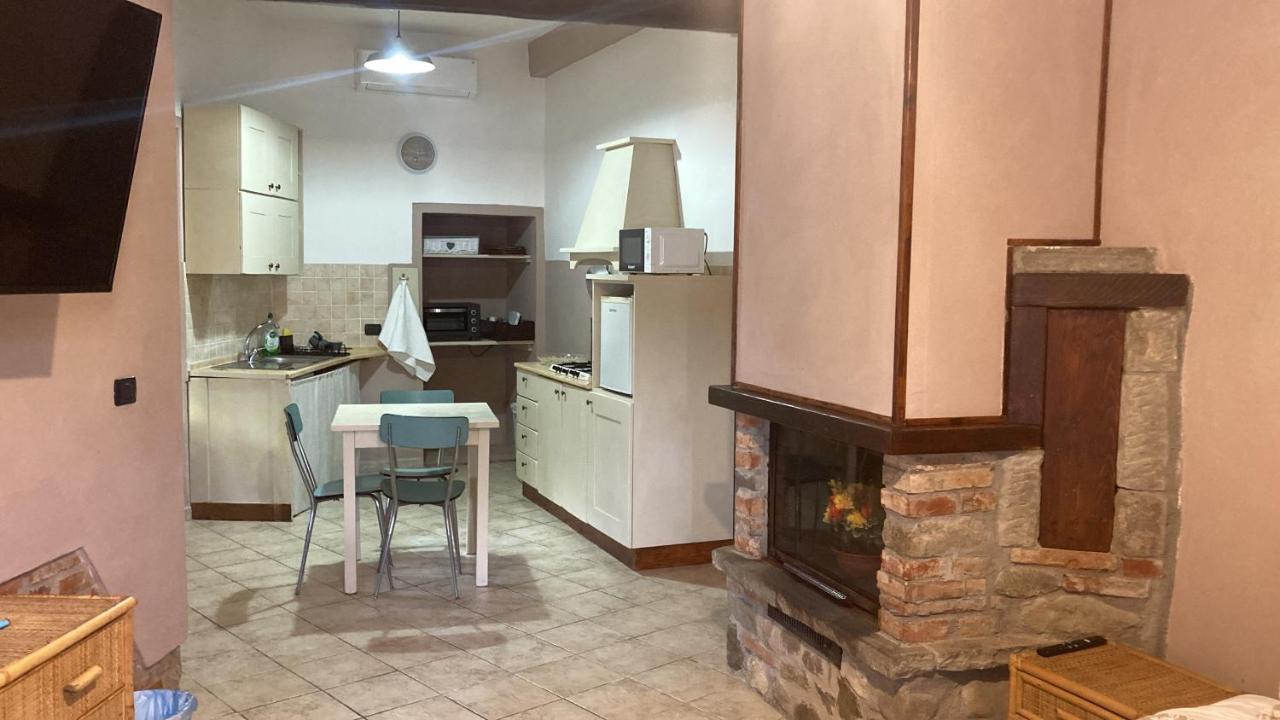 Da Valentino E Manuela Apartment Barberino di Mugello Luaran gambar